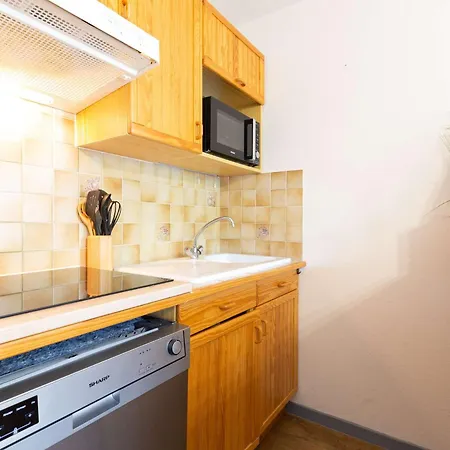 Apartman 6 Pers, Proche Commerces, Navette - Fr-1-296-448 *